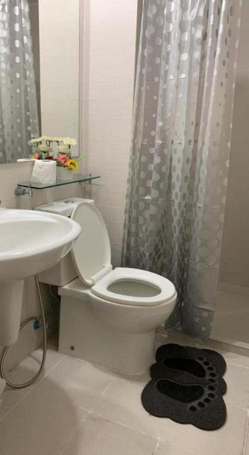 Azure Urban Resort A3 Near Airport Mall With Balcony Wavepool Manila Exterior photo